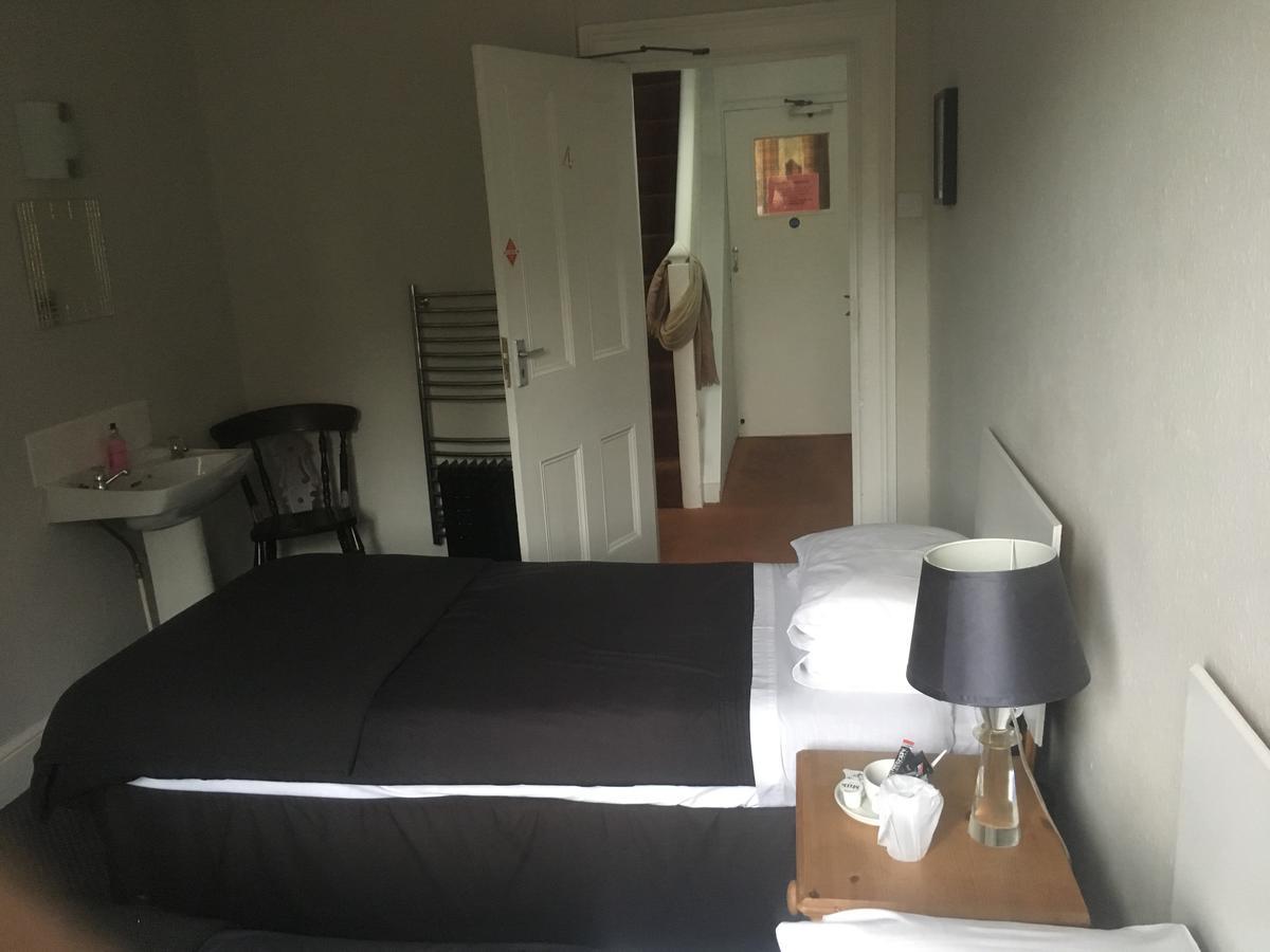 The George Hotel Kilsby Bagian luar foto